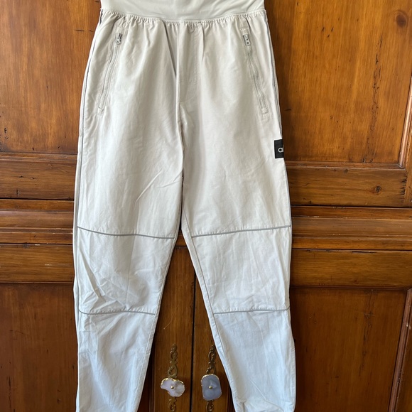 ALO Torrent Track jogger sweatpants - Picture 8 of 10